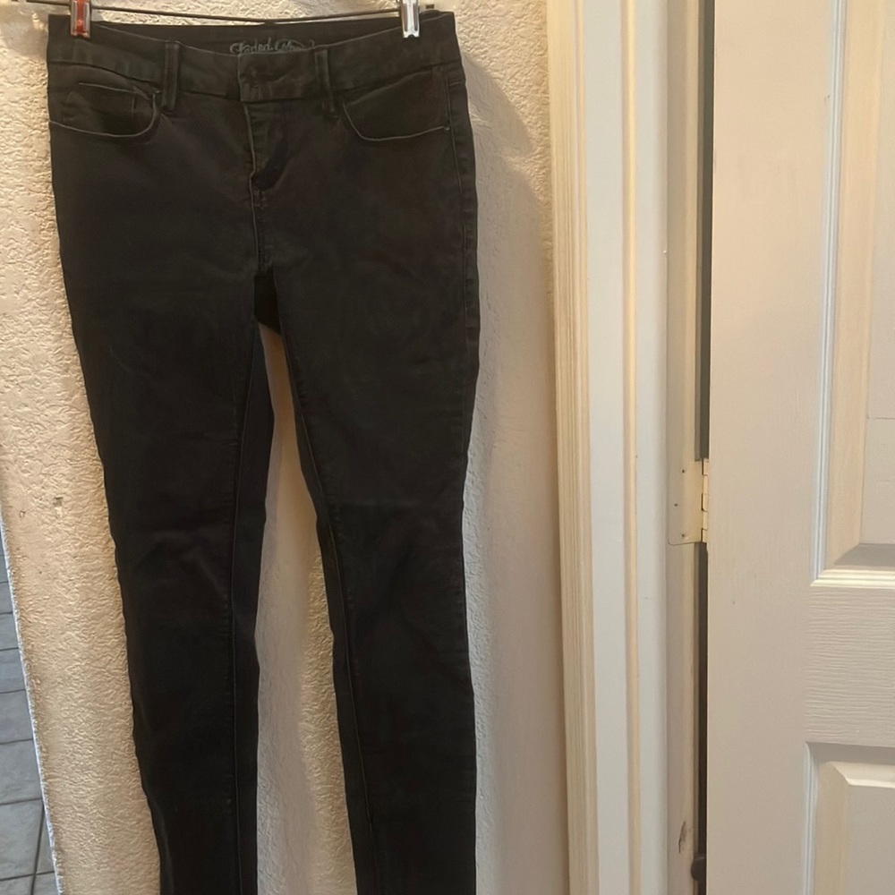 FINAL MARKDOWN Faded glory skinny jeans 6p